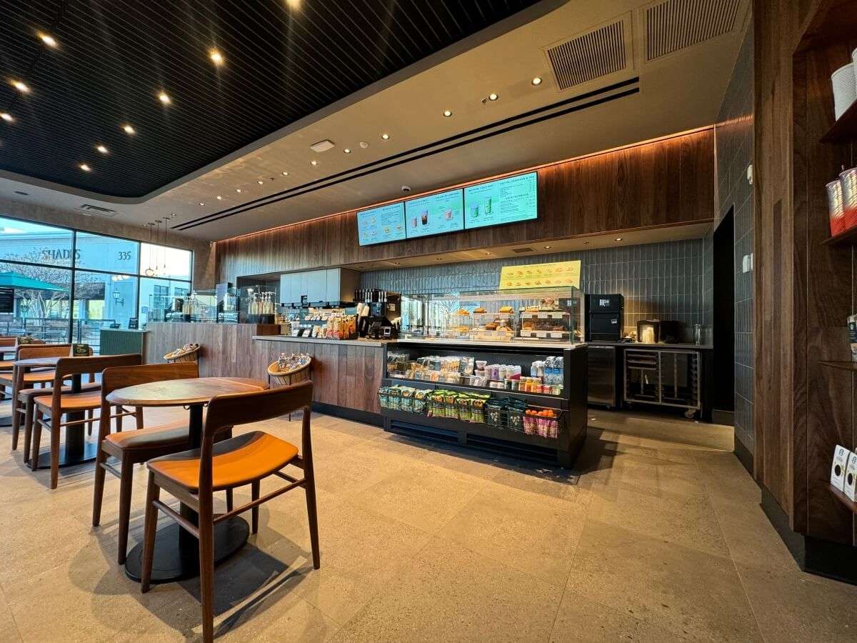 Starbucks Brige St (8)